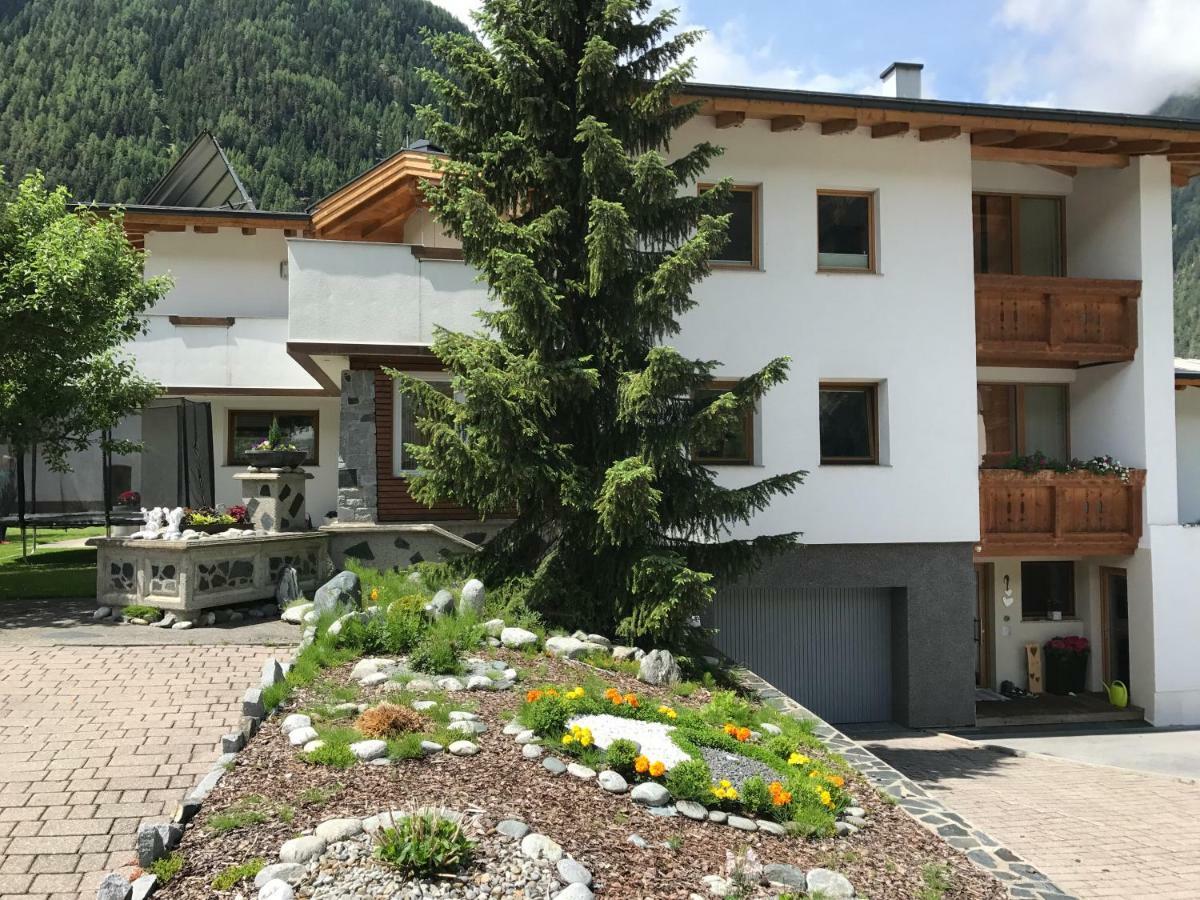 Appartement Elisabeth Inklusive Summer Card Umhausen Esterno foto